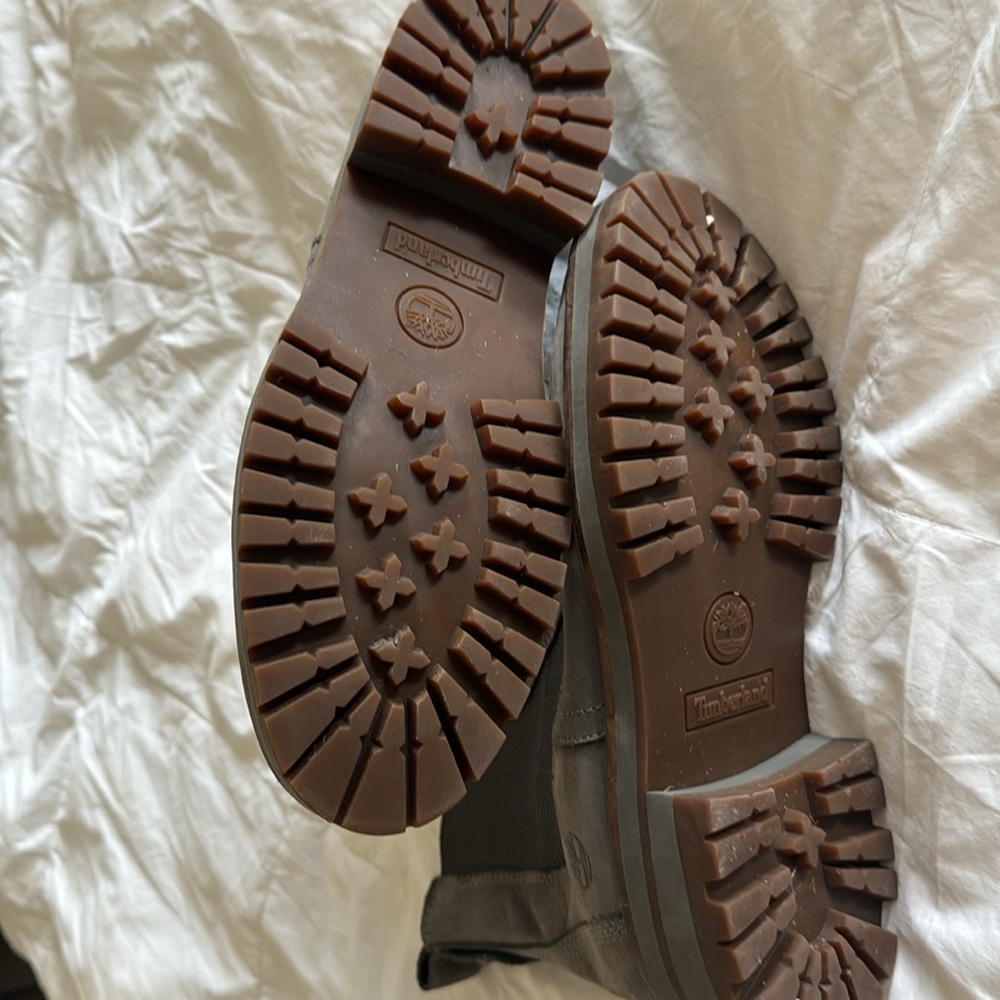 Timberland - Picture 3 of 5